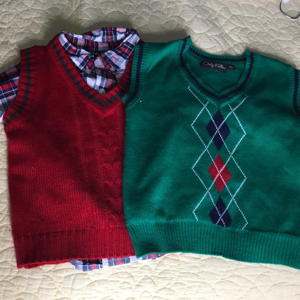 Cute Vests w/ 1 Button Down Shirt * NEVER WORN* 🛑